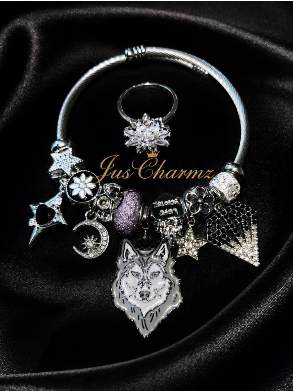 Wildlife Lover Gift Silver Wolf Head Crescent Moon Charm Bracelet Set